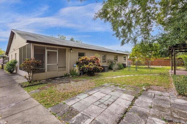 Building Photo - 5214 Kempston Dr