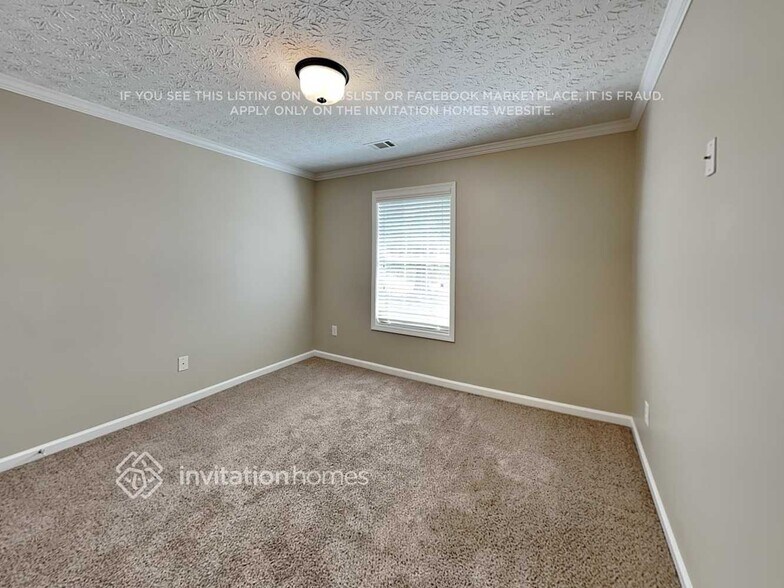 Building Photo - 4513 Yorktown Dr