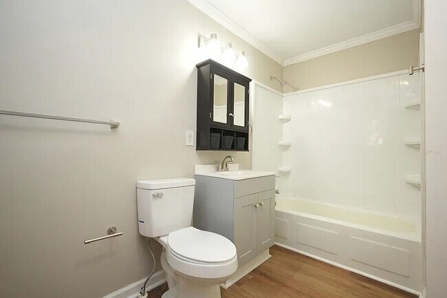 Building Photo - Newly Renovated 3-Bedroom Home for Rent in Prime Cornelius Location!