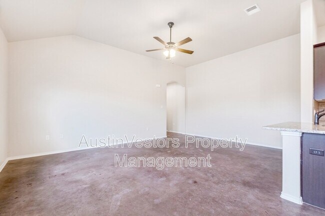 Building Photo - 118 Samuel Dr