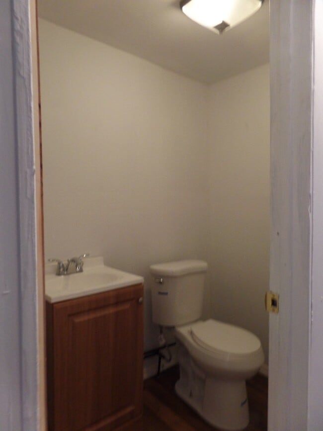 Building Photo - 846 Stuyvesant Ave