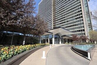 Building Photo - 3550 N Lake Shore Dr