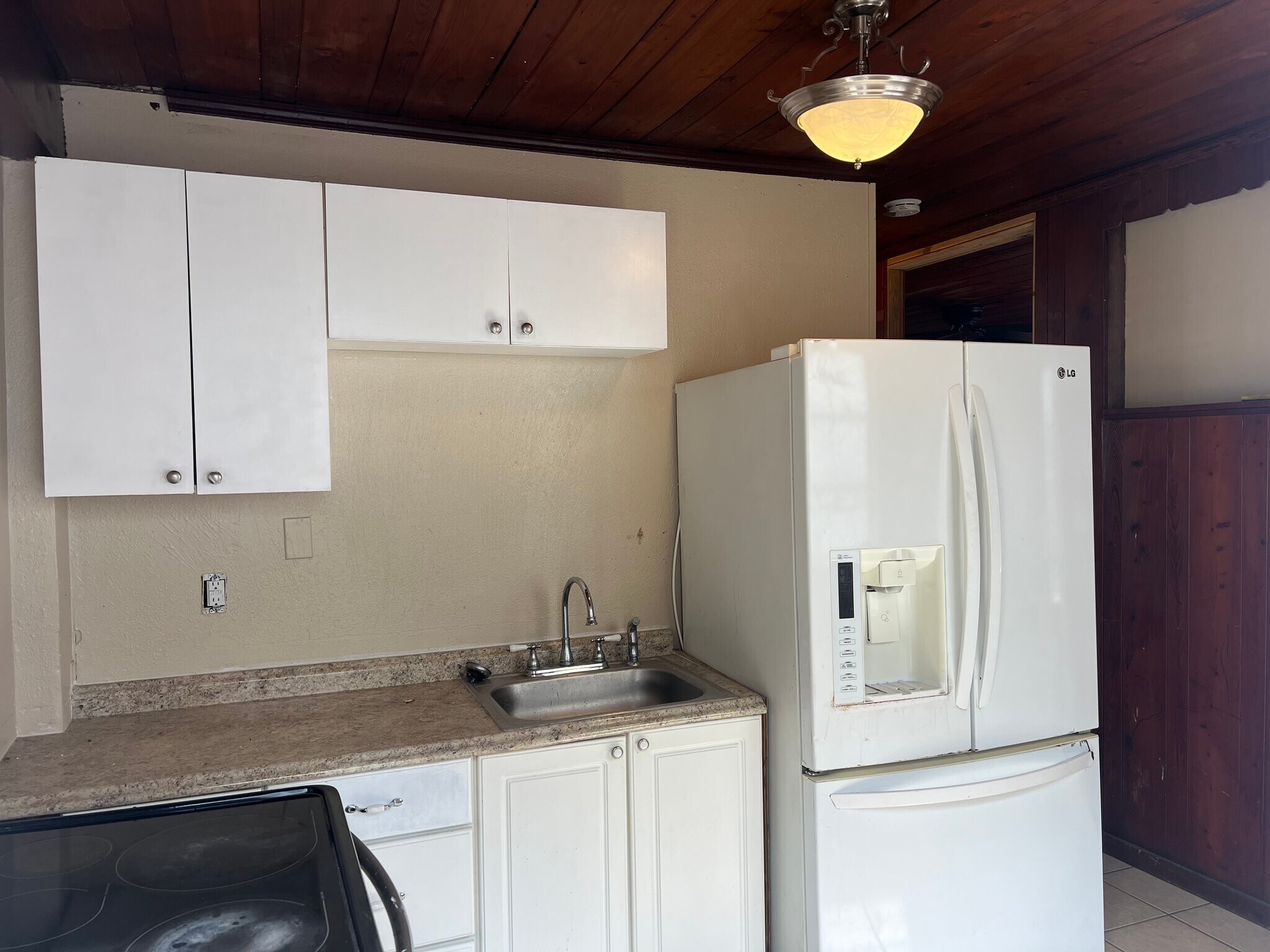 Building Photo - 1806 36th Ave W