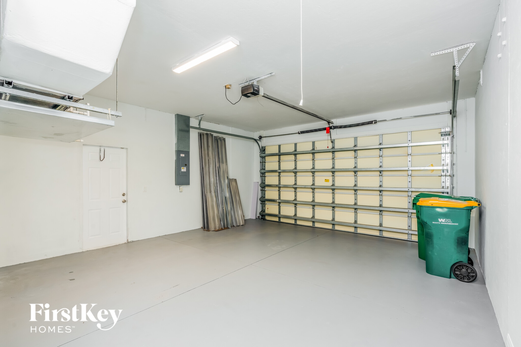 Building Photo - 2081 Nuremberg Blvd