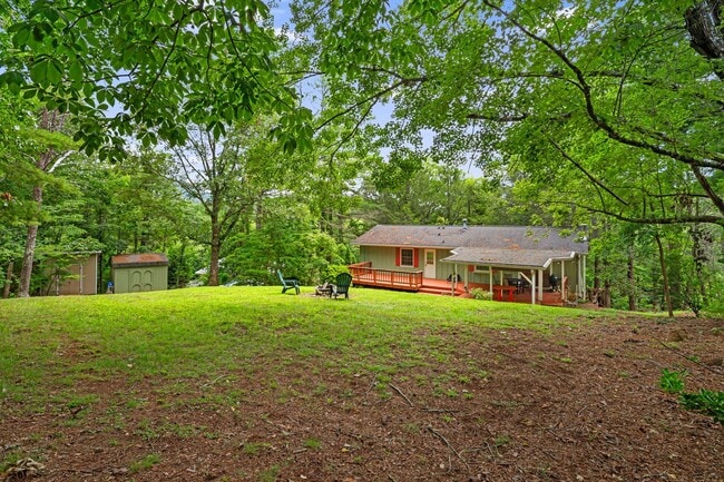 Building Photo - 3-Bedroom Home in North AVL with Studio an...