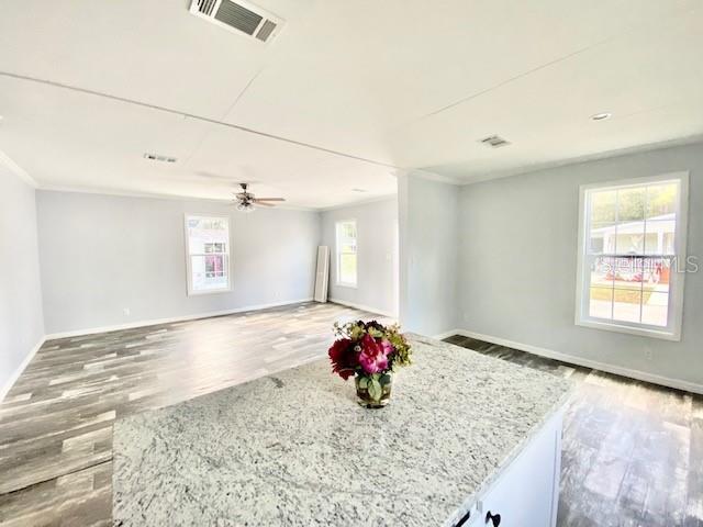 Building Photo - 2917 Kingswood Cir