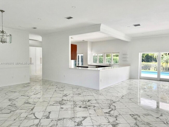 Building Photo - 4934 NW 94th Doral Pl