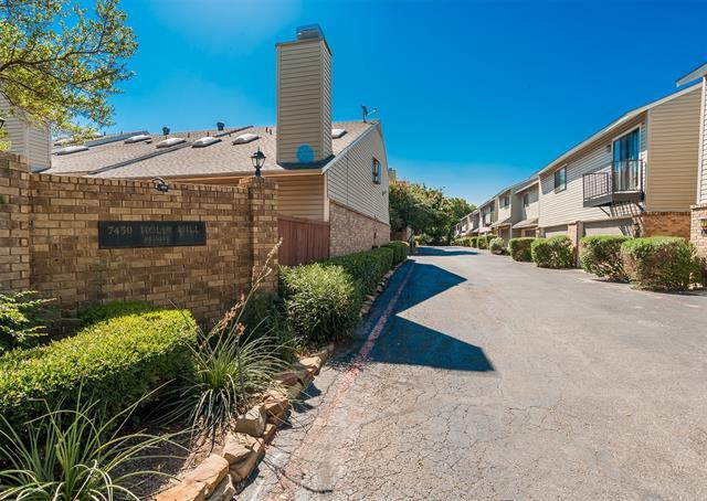 Building Photo - 7450 Holly Hill Dr