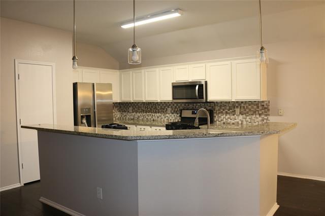 Building Photo - 3912 Chelsea Dr