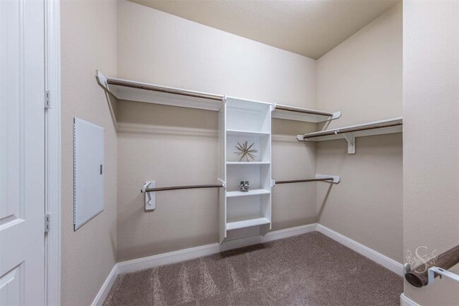 Building Photo - 5506 Little Creek Ct