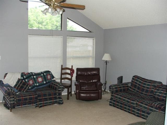 Building Photo - 2105 Flamingo Dr