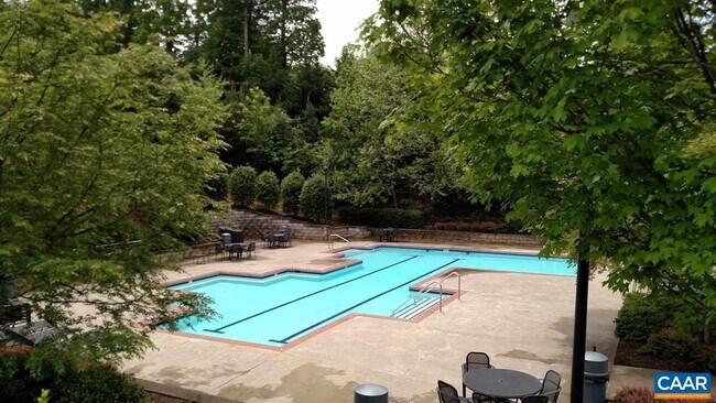 Building Photo - 767 Denali Way