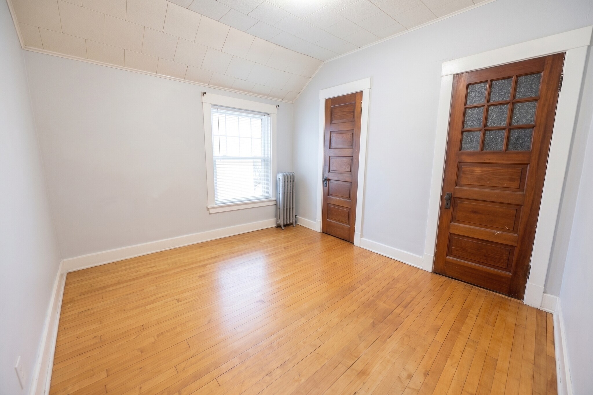 Building Photo - 410 W Mifflin St