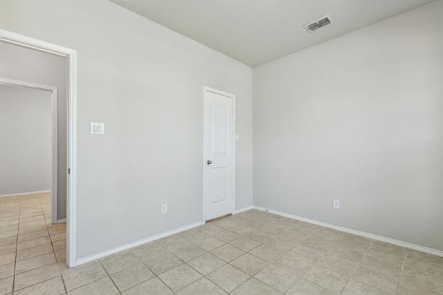 Building Photo - 2448 Open Range Dr