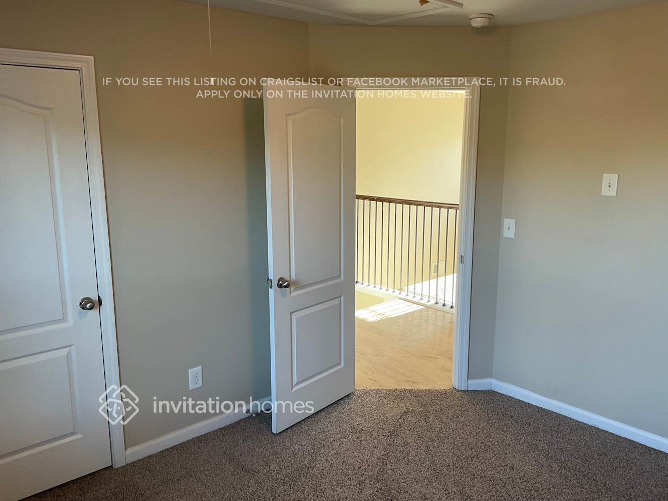 Building Photo - 1646 Rolling View Way SE