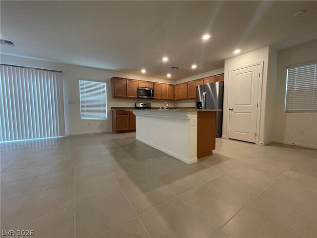 Building Photo - 9953 Cluny Ave