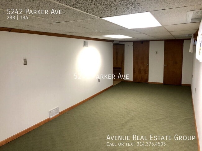 Building Photo - 5242 Parker Ave