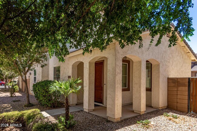 Building Photo - 4334 E Carla Vista Dr