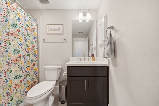 Building Photo - 1417 Biondo Way