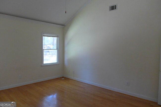 Building Photo - 4710 Fairway View Ct