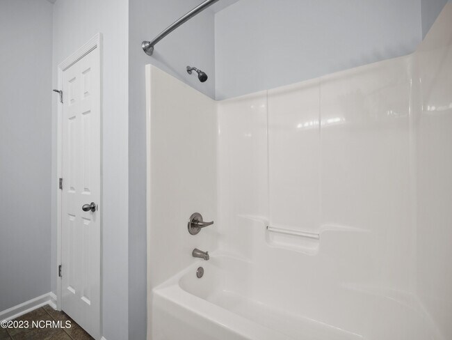 Building Photo - 246 Caldwell Loop