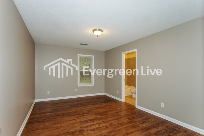 Building Photo - 4599 Addington Dr