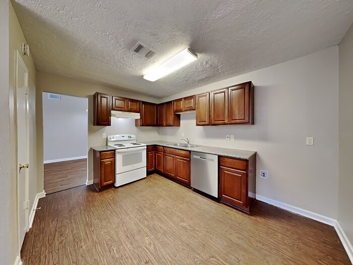 Building Photo - 17720 Northhagen Dr