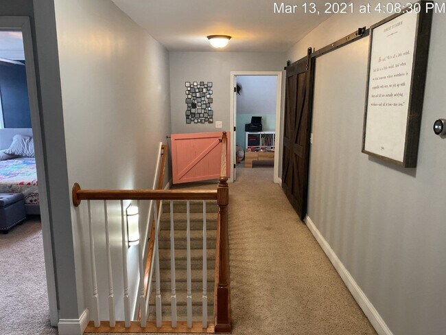 Building Photo - 118 Bolder Drive