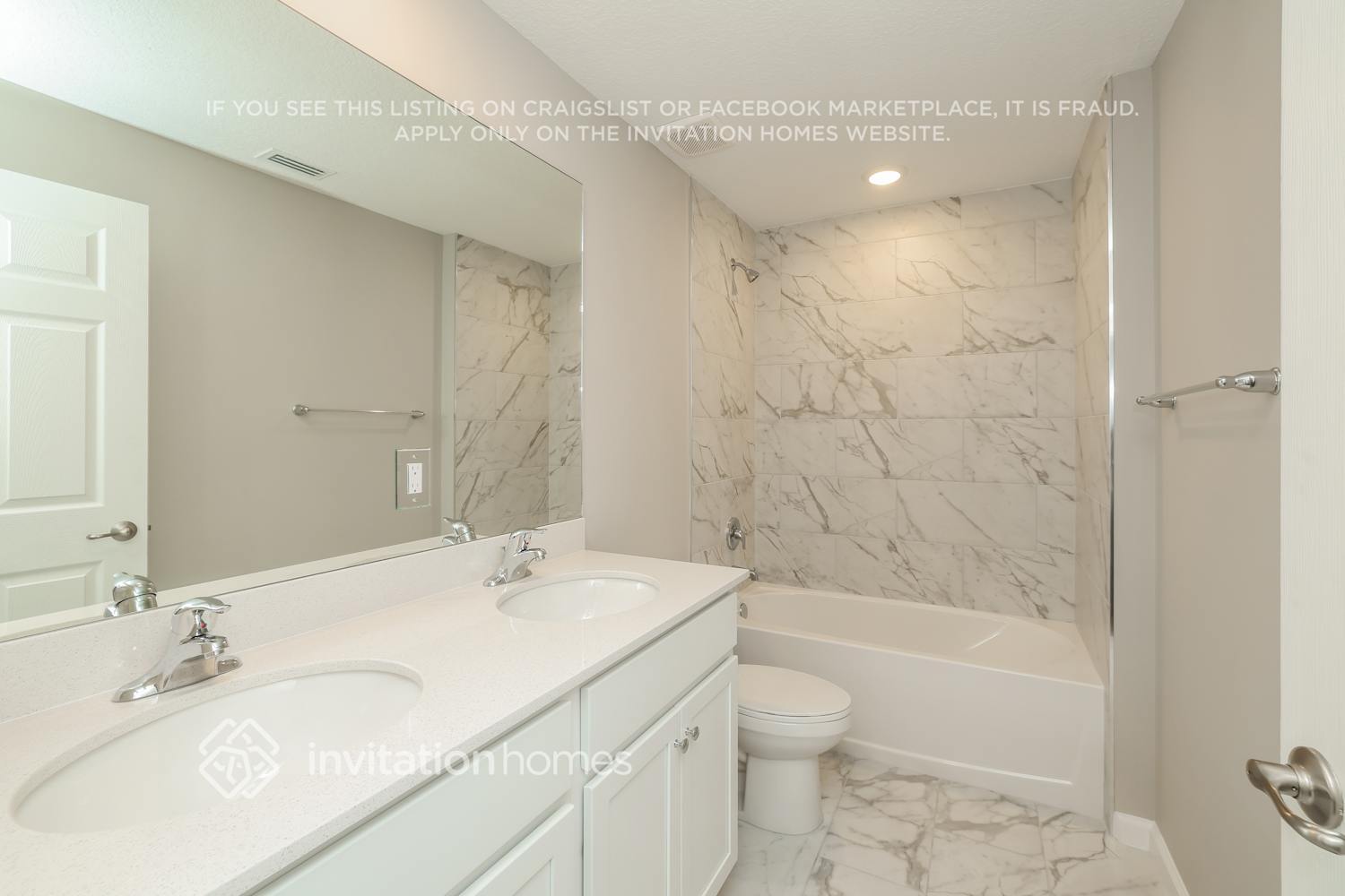 Building Photo - 3851 SW Janiga St