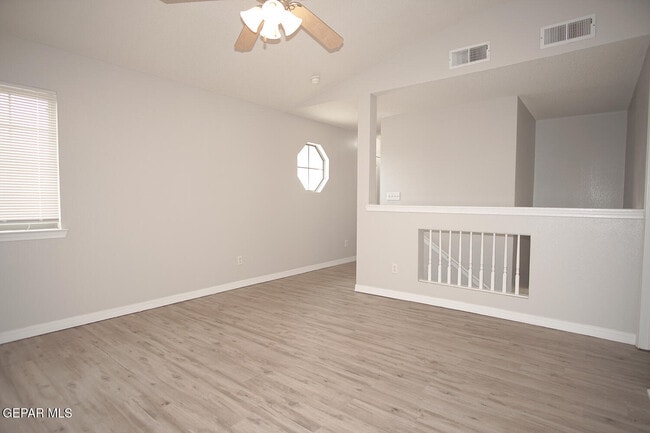 Building Photo - 1532 Century Plant Dr