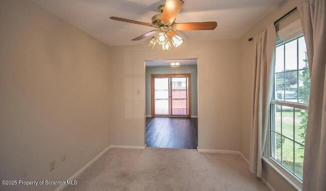Building Photo - 166 Haverford Dr