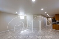 Building Photo - Newly Remodeled 1 Bedroom with an Office