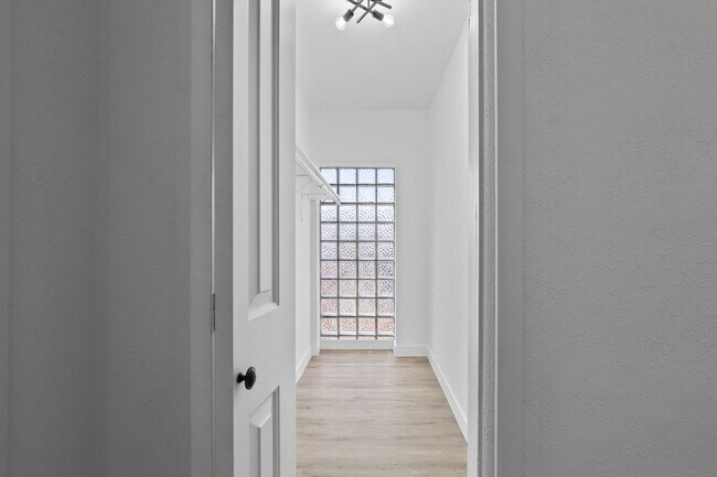 Floorplan - (PAST) 1520 Wabash St