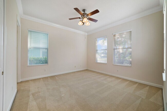Building Photo - Home with water views in Patriots Landing