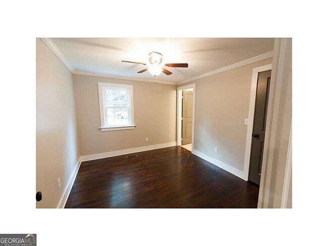 Building Photo - 784 Valley Brook Rd