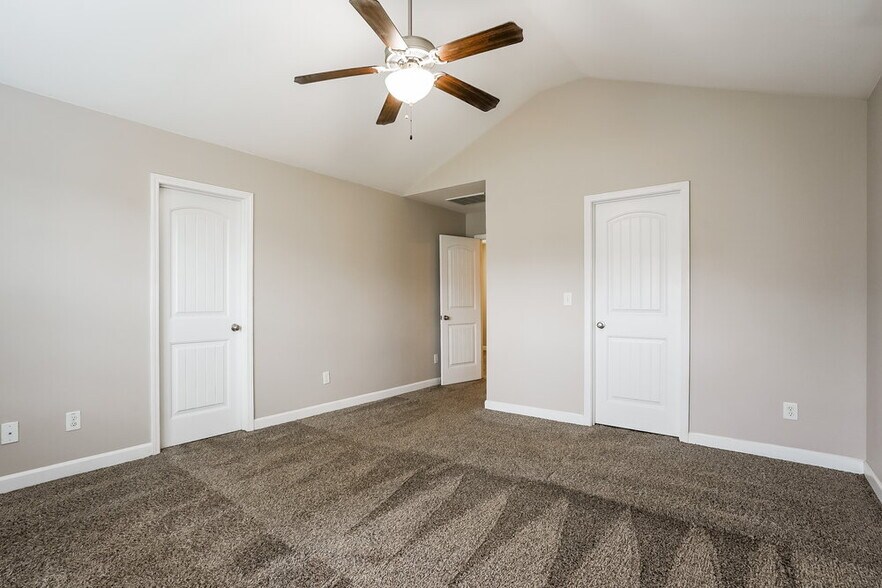 Building Photo - 408 McCarthy Dr
