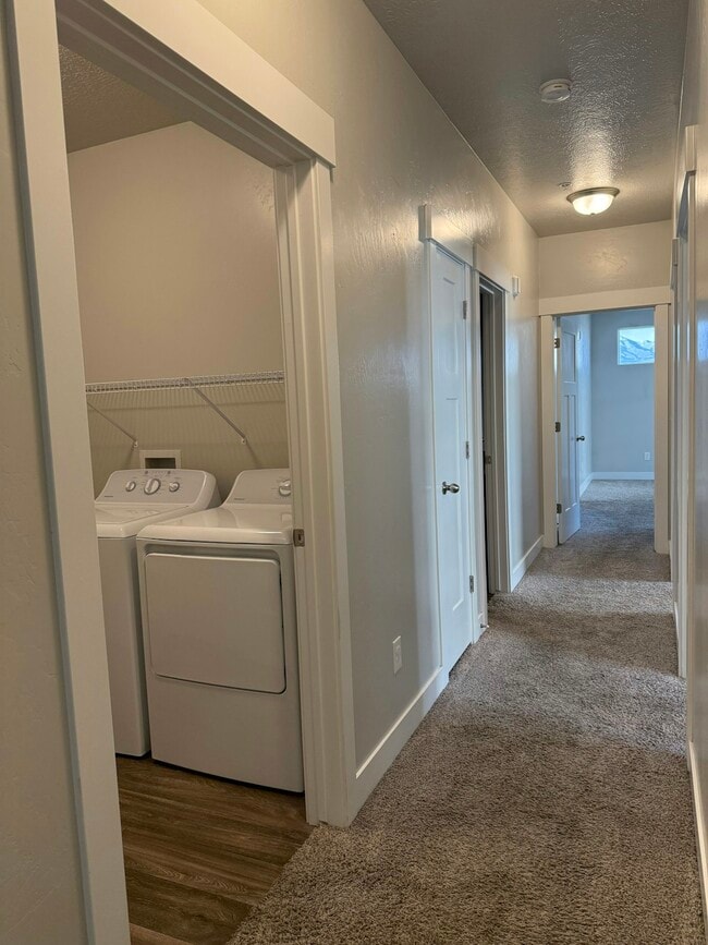 Building Photo - 1836 W Terra Vista Ln