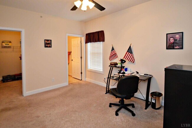 Building Photo - 623 Wyndhurst Dr