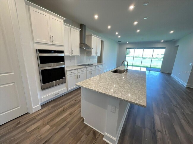 Building Photo - 3220 Canna Lily Pl