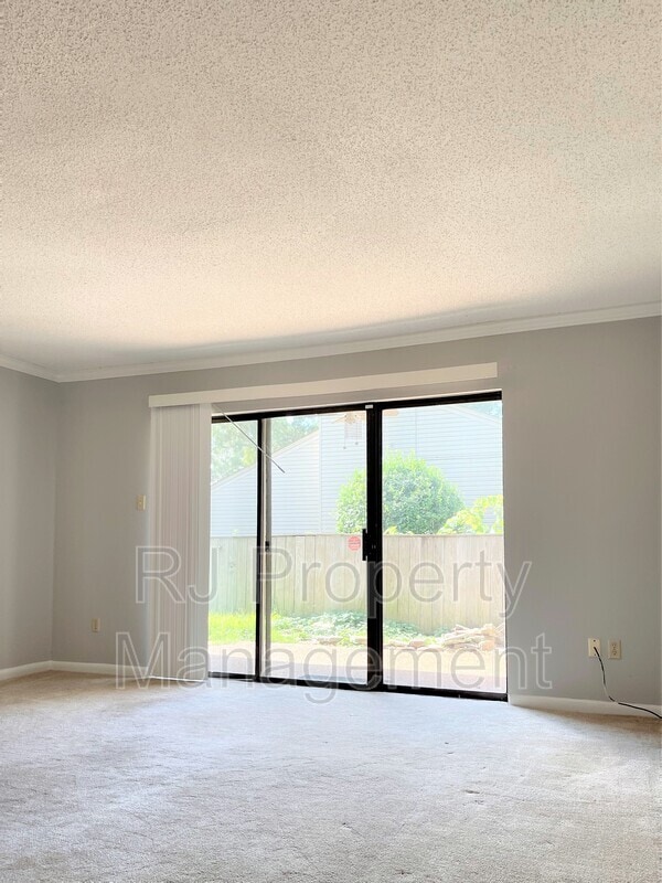 Building Photo - 3085 Rising Sun Rd
