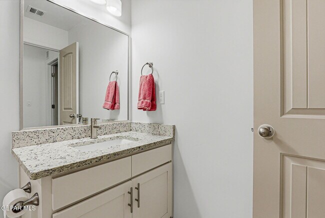 Building Photo - 13808 Paseo Sereno Dr