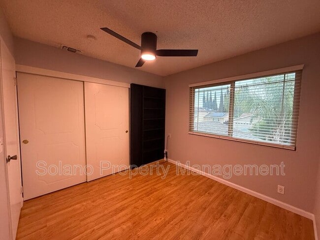 Building Photo - 184 Gentry Cir