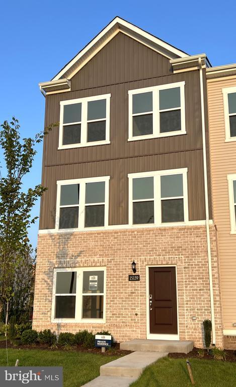 Building Photo - 15139 Jaxton Sq Ln