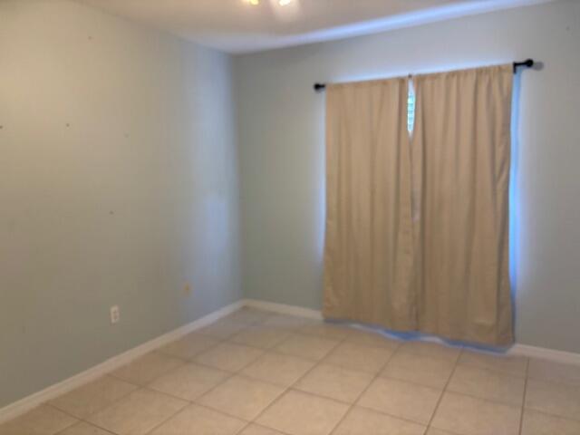 Building Photo - 380 3rd St