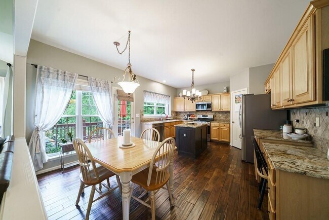 Building Photo - 5342 Tormeall Trace