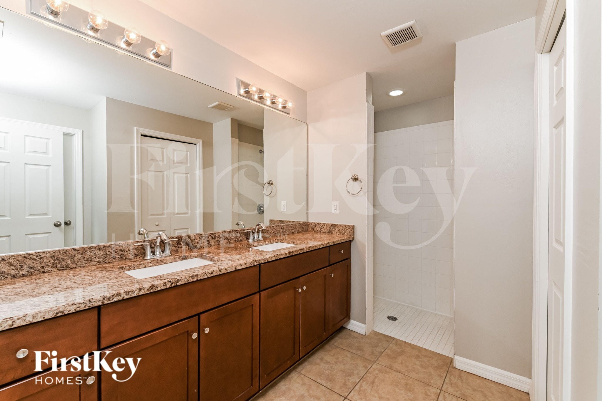 Building Photo - 2224 NW 7th Terrace