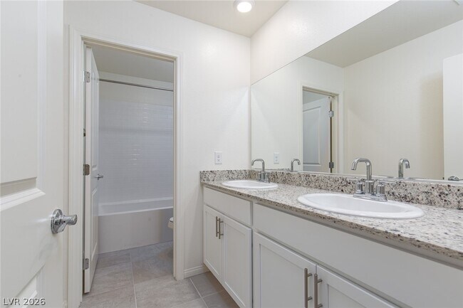 Building Photo - 4489 Ginger Hls Ave