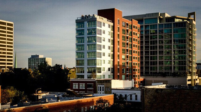 Primary Photo - 1590 Elmwood Ave