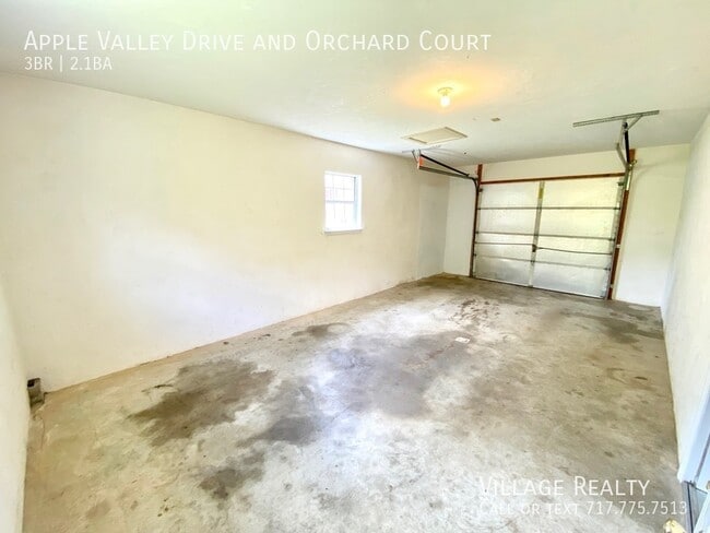 Building Photo - 710 Apple Valley Dr