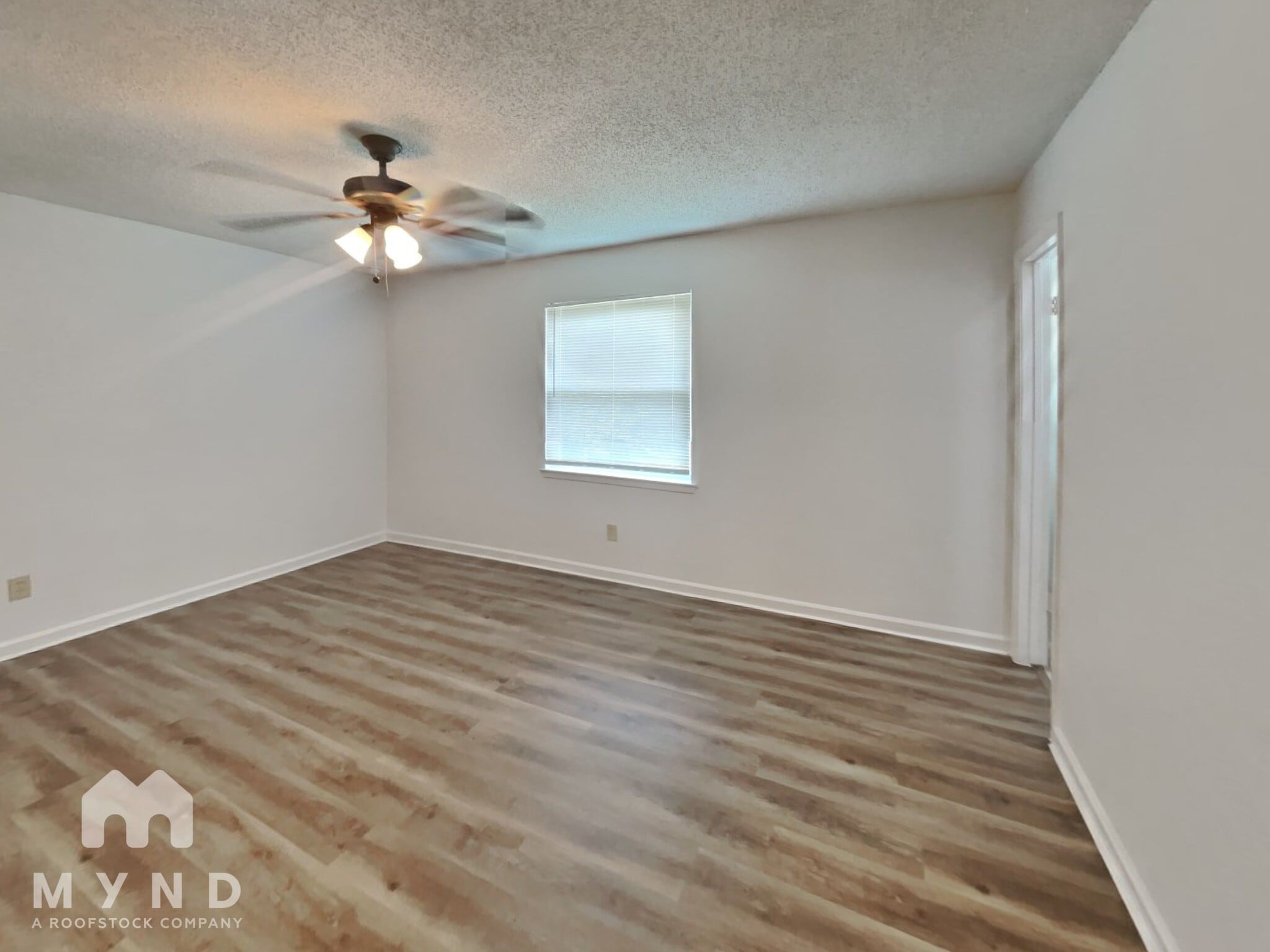 Building Photo - 709 Croydon Dr